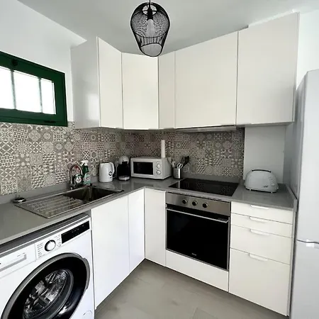 Casa Feliz - One Bedroom With Communal Pool Apartman