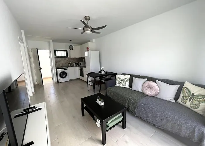 Casa Feliz - One Bedroom With Communal Pool Tías